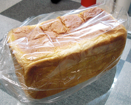 「手作りパン工房 トントンハウス」の卵・乳製品を使っていない食パン